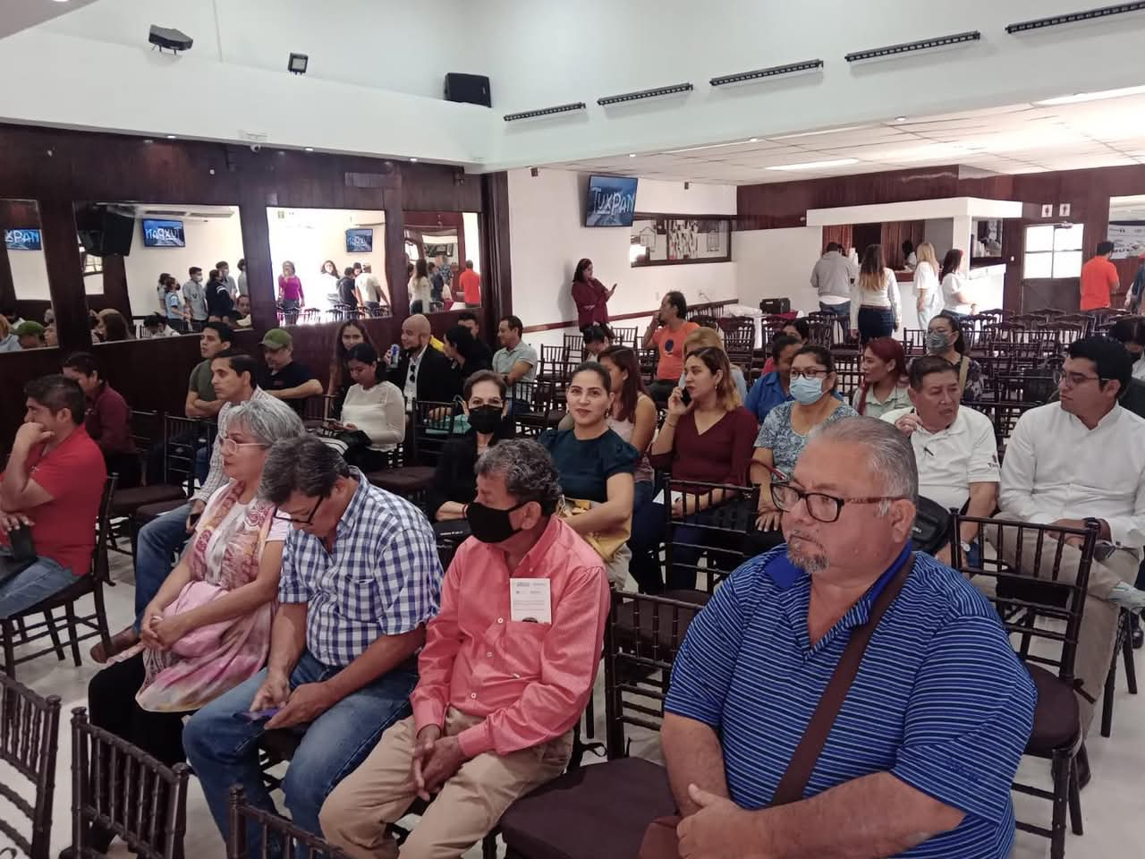 Empresarios buscan Alianza Estratégica con el Nuevo Gobierno Empresarios buscan Alianza Estratégica con el Nuevo Gobierno