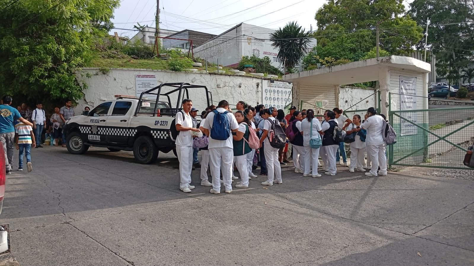 Ataque armado dentro del IMSS Bienestar en Tuxpan deja un muerto y un herido