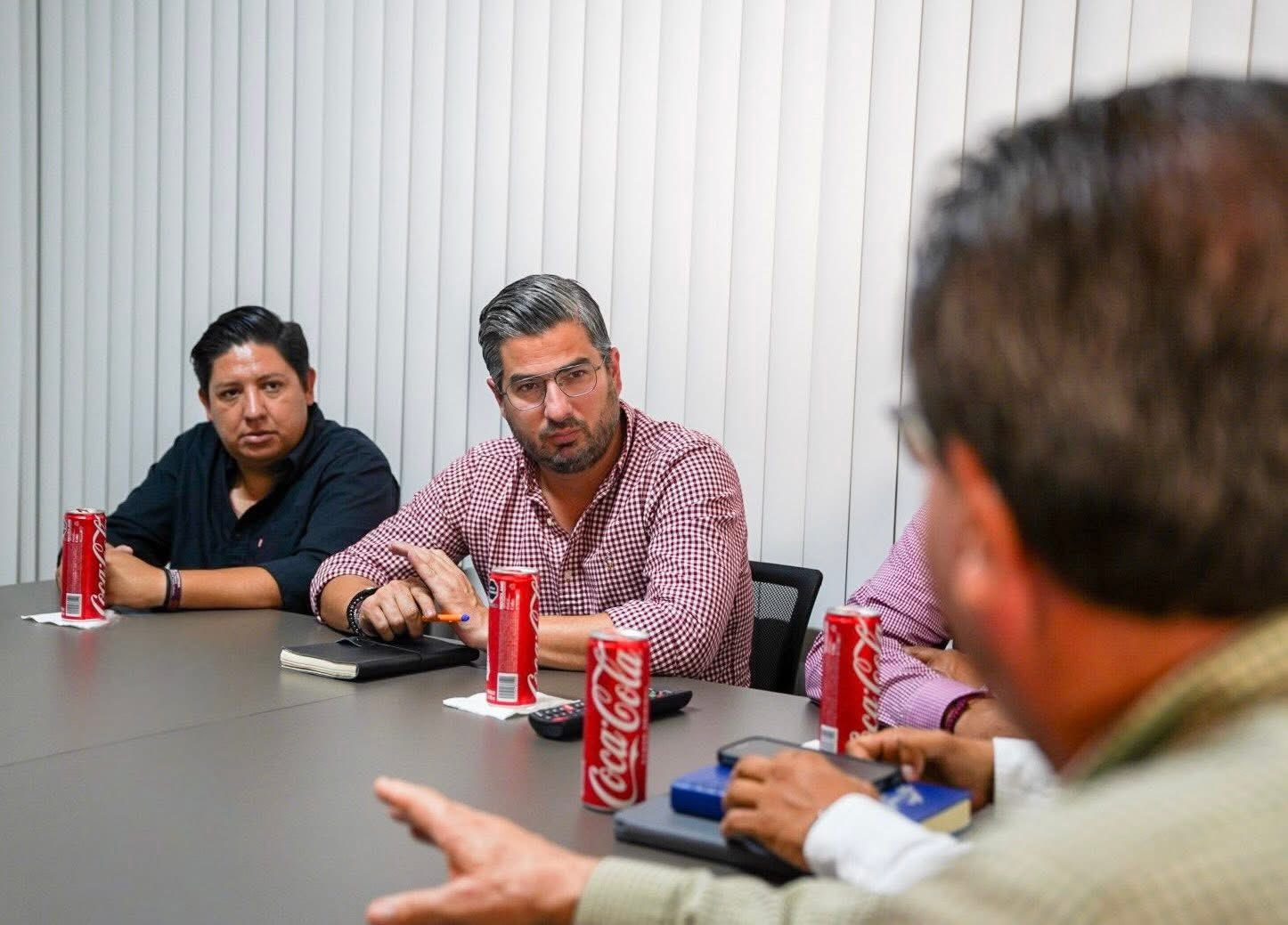 Daniel Cortina busca respaldo técnico para el desarrollo urbano de Tuxpan Daniel Cortina busca respaldo técnico para el desarrollo urbano de Tuxpan
