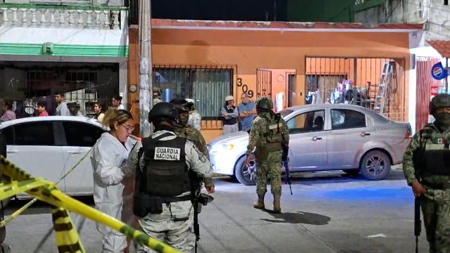 Le quitan la vida a mujer cuando iba acompañada de su hijo
