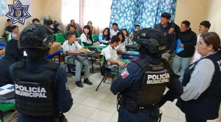 Fomentan la cultura de la prevención y responsabilidad juvenil en Telesecundaria Fomentan la cultura de la prevención y responsabilidad juvenil en Telesecundaria