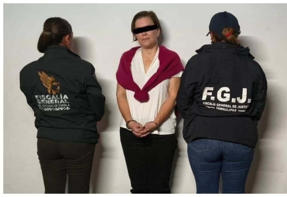 Detienen en #Puebla a la exdiputada federal Gabriela N por presunta sustracción de una menor Detienen en #Puebla a la exdiputada federal Gabriela N por presunta sustracción de una menor