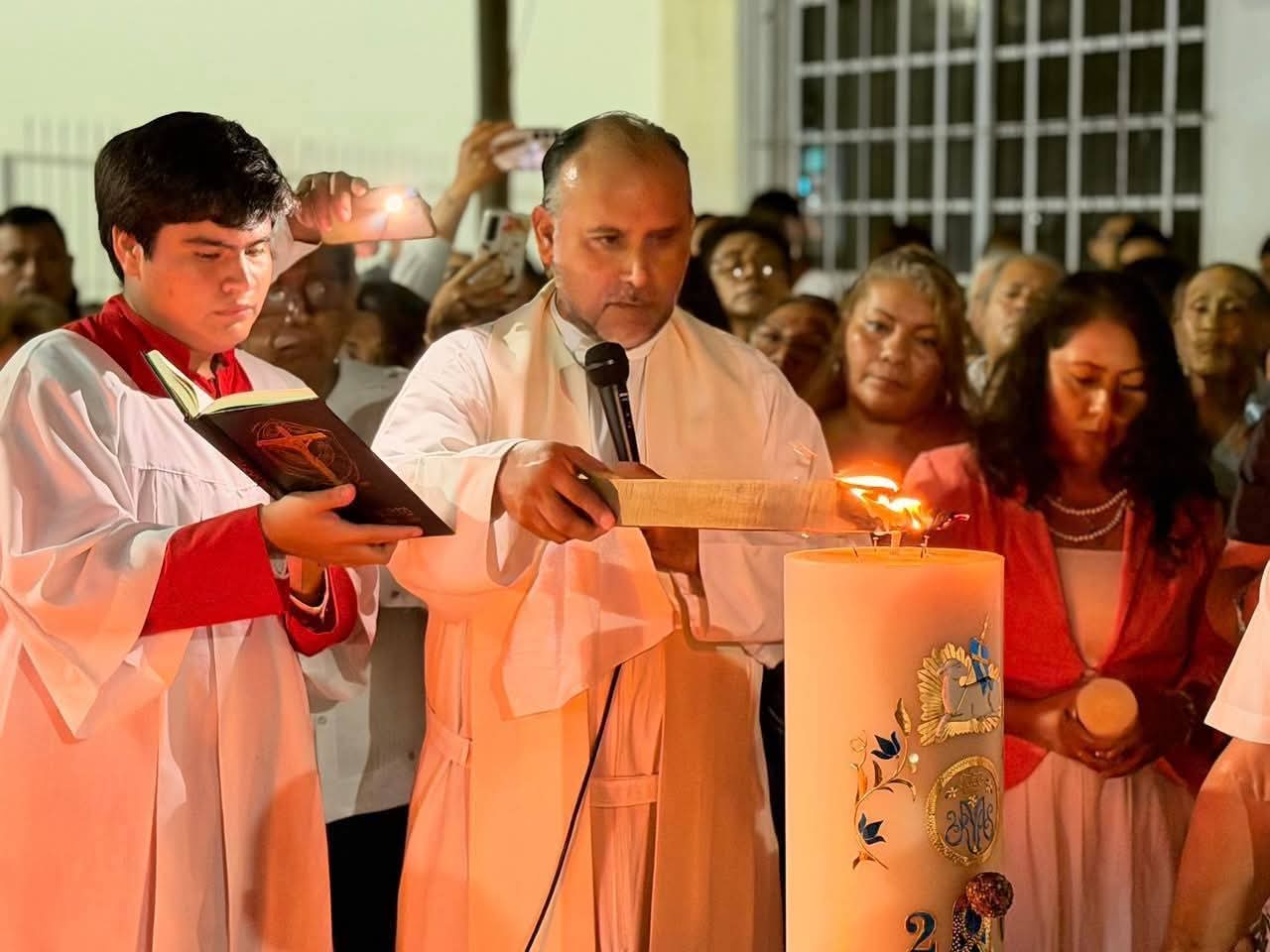 Con Fe y Devoción Tuxpan conmemora la Pasión, muerte y resurrección de Jesús Con Fe y Devoción Tuxpan conmemora la Pasión, muerte y resurrección de Jesús