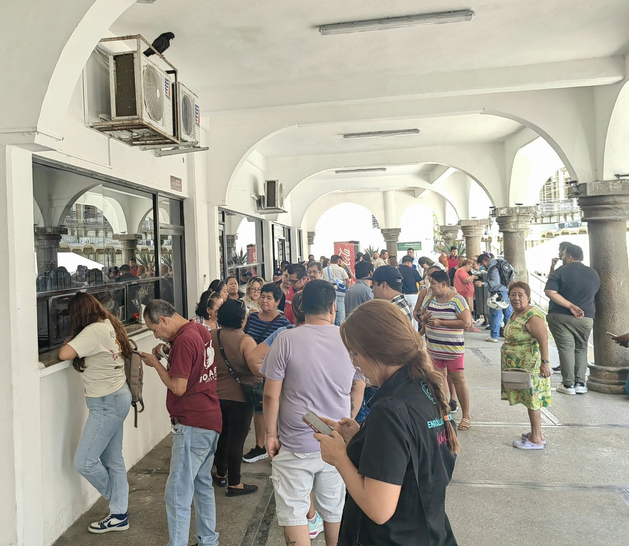 Avanza reordenamiento comercial en Tuxpan para mejorar la imagen urbana Avanza reordenamiento comercial en Tuxpan para mejorar la imagen urbana
