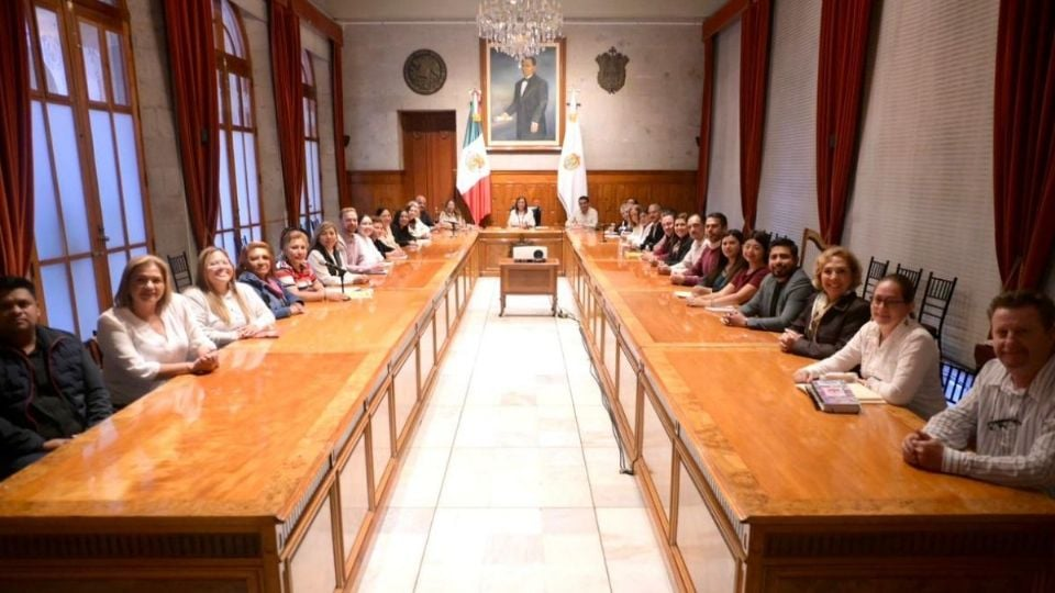 Poderes Legislativo y Ejecutivo suman esfuerzos por el bien de Veracruz
